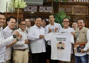Fenomena Relawan Jokowi Beri Dukungan ke Prabowo