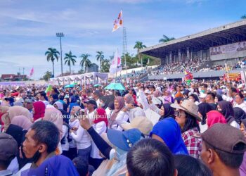 Peserta Jalan Sehat Gerindra Lampung Over Target